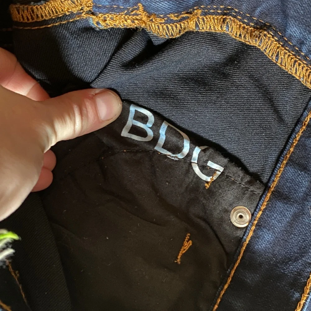 🎶BDG Jeans - Picture 4 of 6